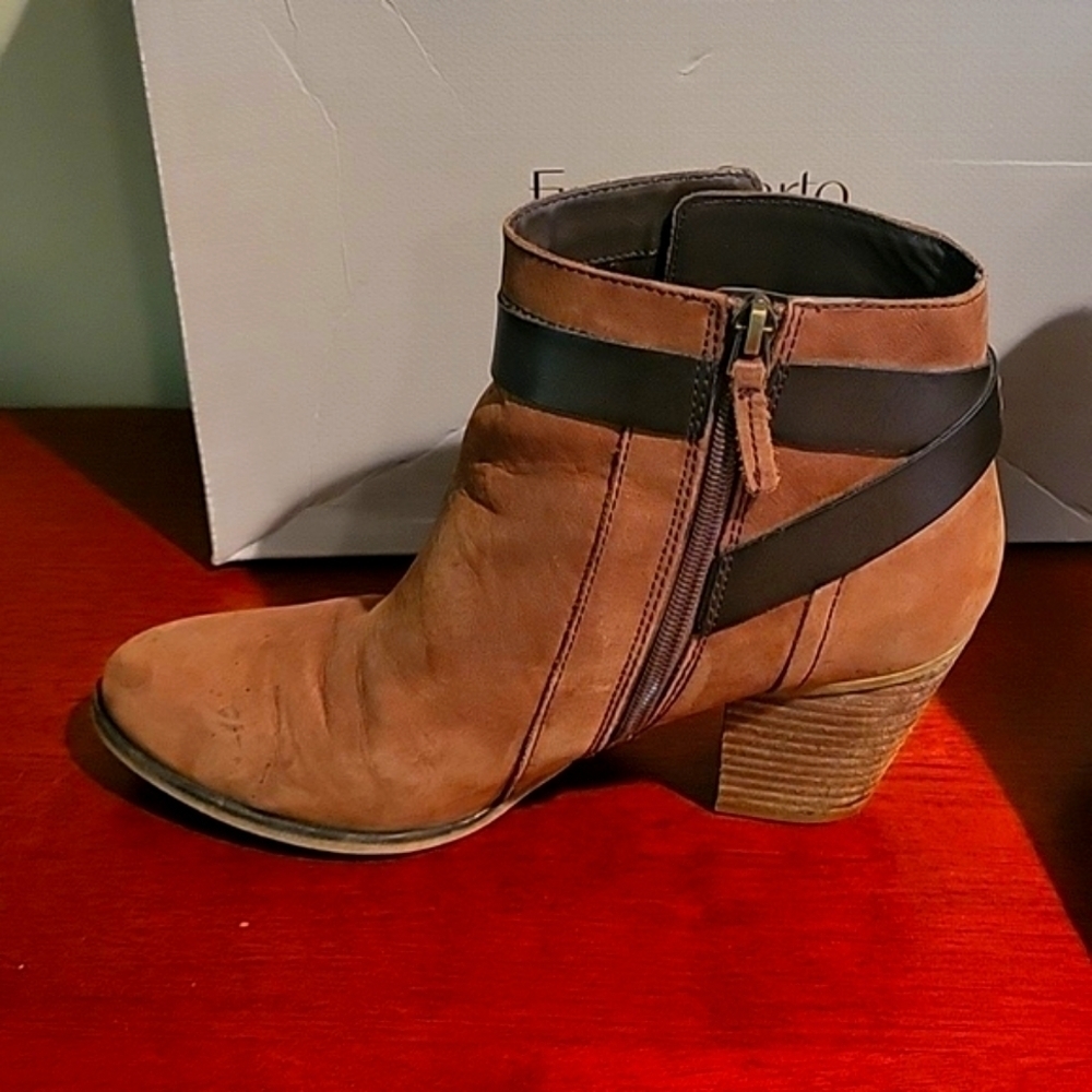 Franco Sarto Dotty Womens Western Ankle Boots Zip Up Faux Suede Brown sz 9.5 - Picture 3 of 11